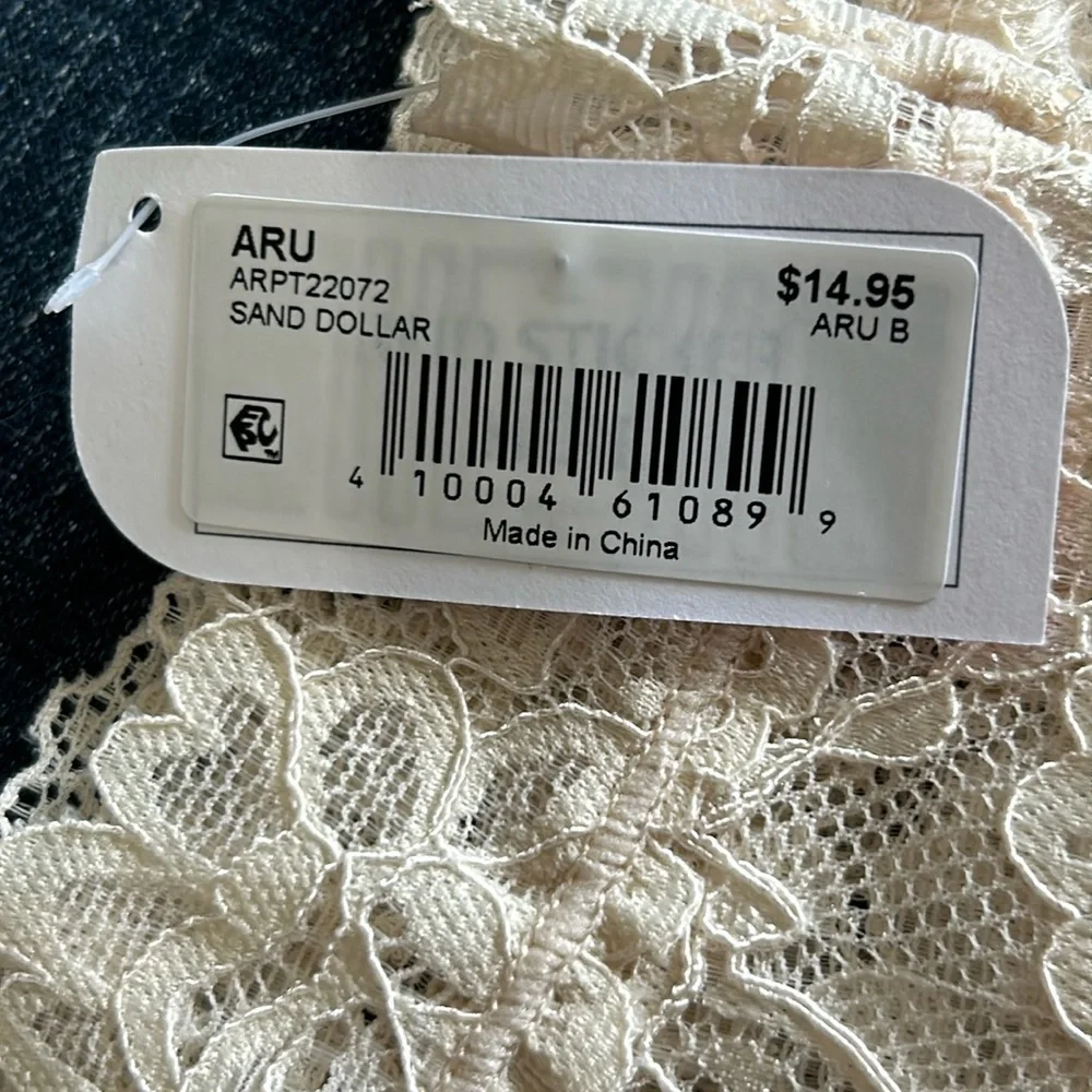 NWT Arula stretch lace cheeky panty, Arula size B, 2X